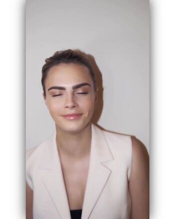 Cara Delevingne