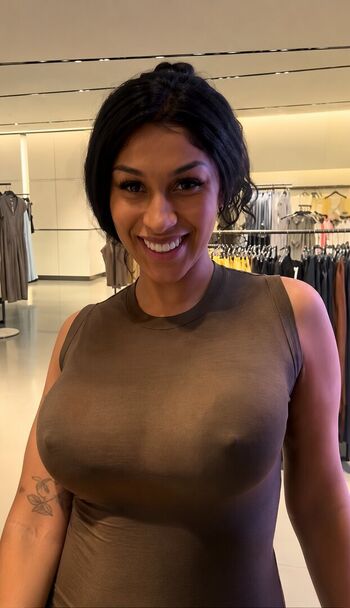Full leaked Cardi b private onlyfans photo
