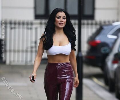 Full leaked Carla howe private onlyfans photo