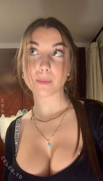 Carlota Valiente