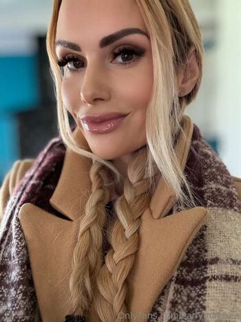 Carly Mae