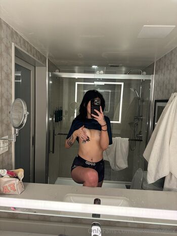 Carmengreyx