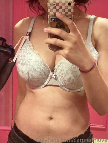 Full leaked Carmennlve page private onlyfans photo