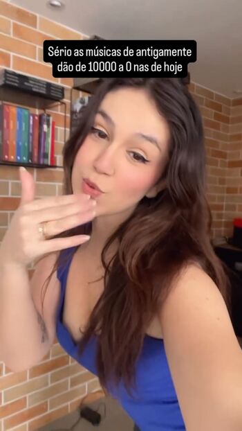 Carolzinha