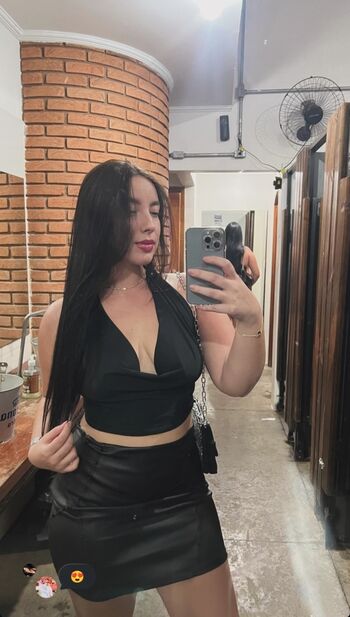 Full leaked Carolzinhaxd private onlyfans photo
