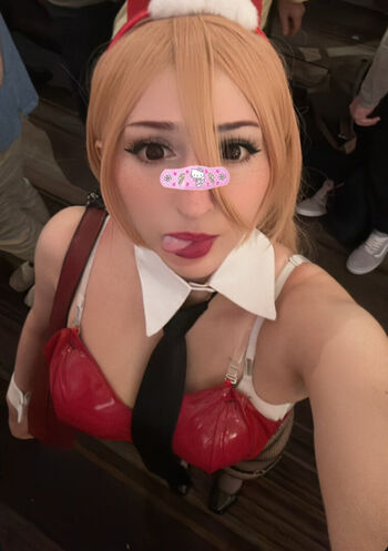 CeCe (cplaya02)
