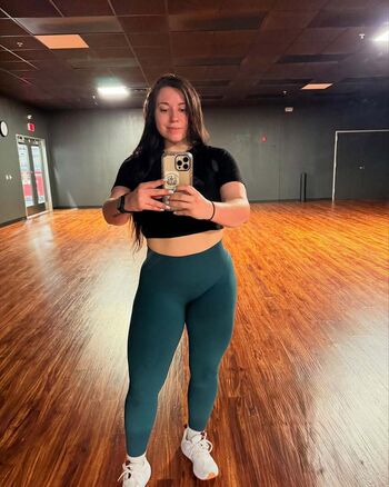 Cera White
