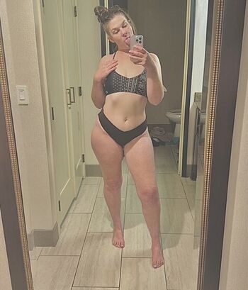 Chandler Kayleen