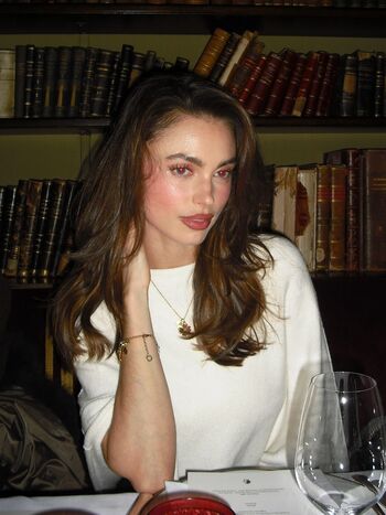 Charleen Weiss