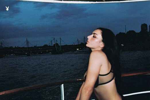 Charli XCX