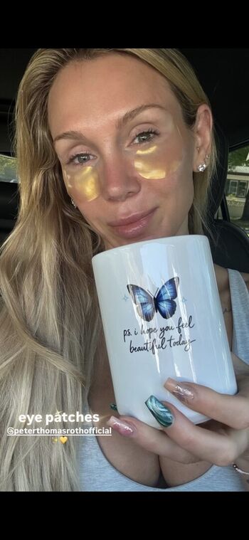Charlotte Flair