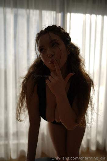 Charming_girl