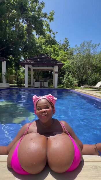 Chioma Lovv