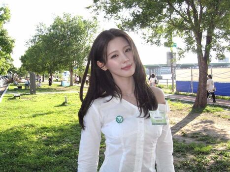 Cho Mi-yeon
