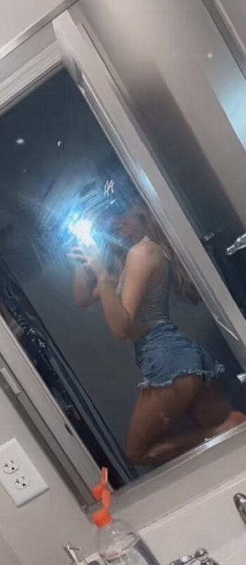 Full leaked Christine keyton page private onlyfans photo
