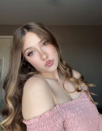 Full leaked Christine keyton page private onlyfans photo