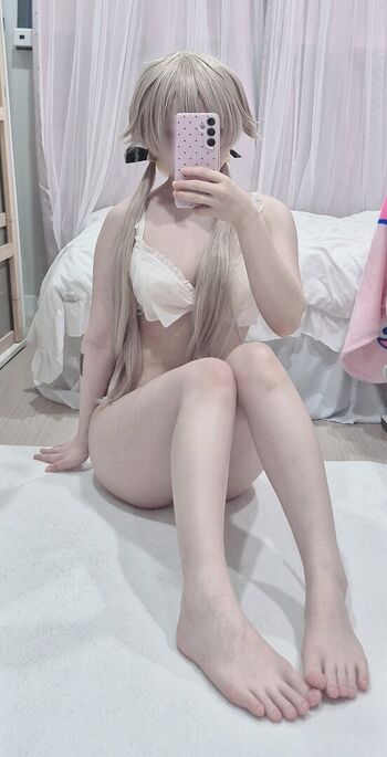 Full leaked Elenitzakara/ private onlyfans photo