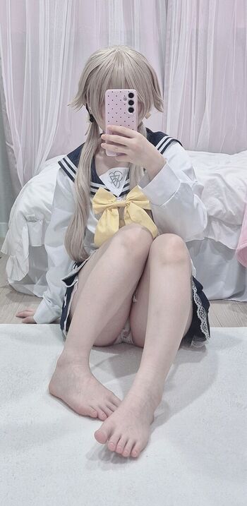 Full leaked Mia g / private onlyfans photo
