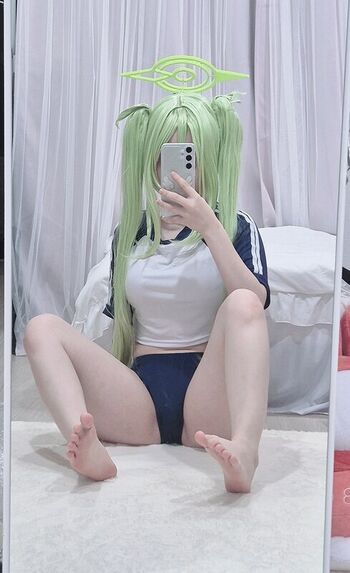 Full leaked Kiernan shipka / private onlyfans photo
