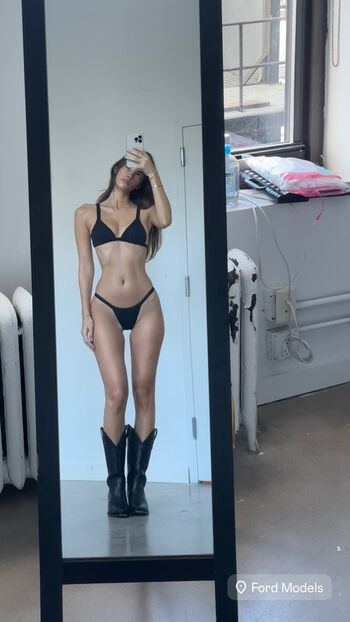 Cindy Mello