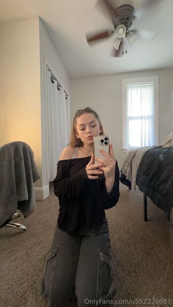Full leaked Clarareese page private onlyfans photo