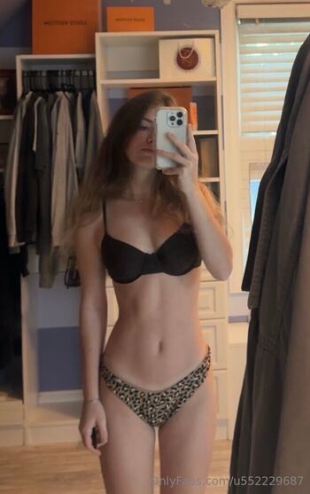 Full leaked Clarareese private onlyfans photo