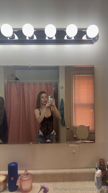 Full leaked Clarareese private onlyfans photo