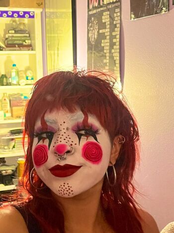 Clown Girls