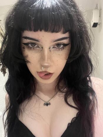 clownbvbie