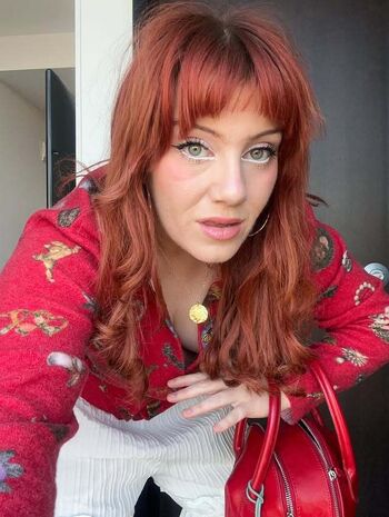 Full leaked Sabsthesav/ private onlyfans photo