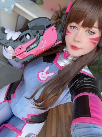 Cringycatgirl