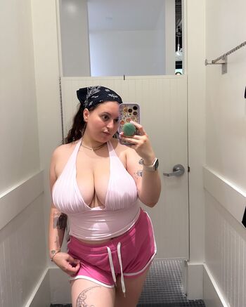 Full leaked Cecerosee / private onlyfans photo