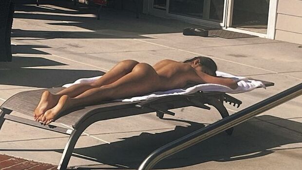 Full leaked Cristinn private onlyfans photo