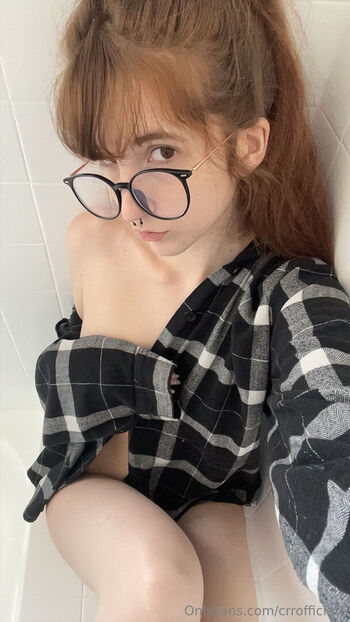 Full leaked Crrofficial page private onlyfans photo