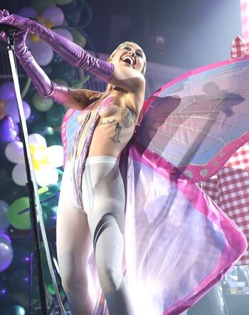 Full leaked Cyrus miley private onlyfans photo