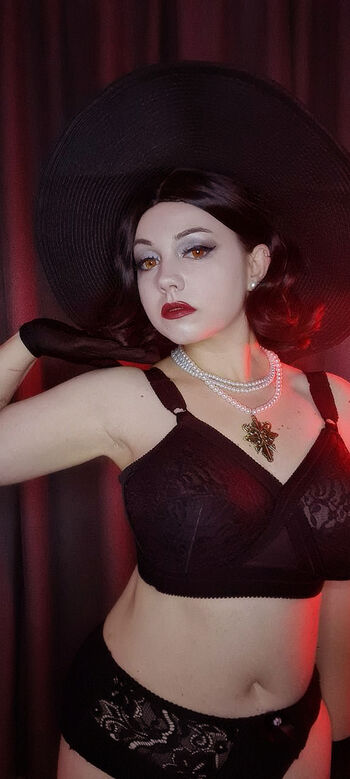 dahlia_cosplay