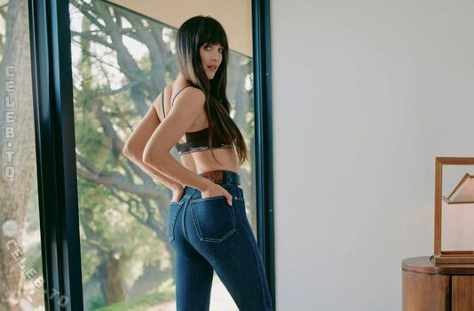 Dakota Johnson