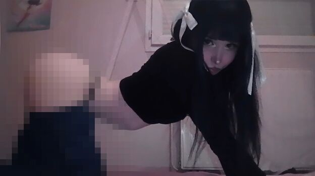 Dangerousdollyne