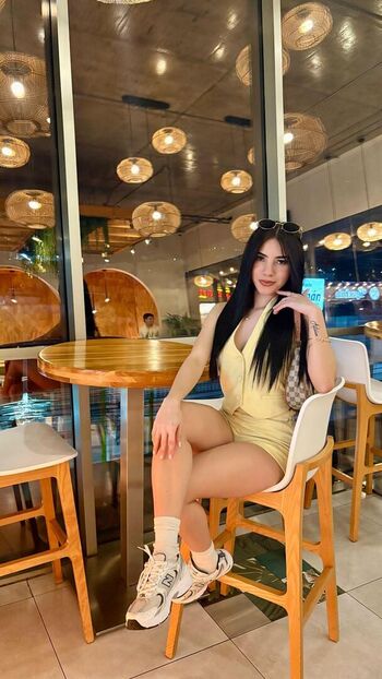 Daniela Velásquez