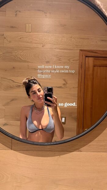 Daniella Monet