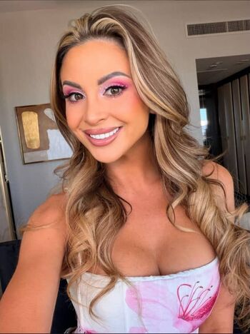 Danni Ellexo