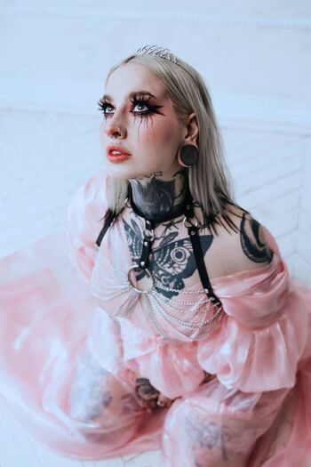 Full leaked Dariamilk private onlyfans photo