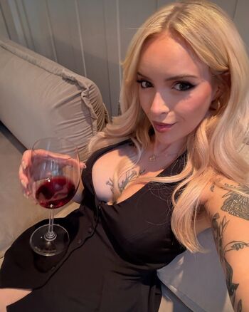 Full leaked Darla bundus private onlyfans photo