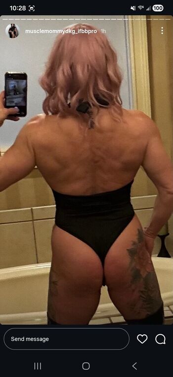 Full leaked Debbie grass page private onlyfans photo