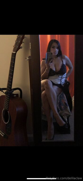 Delila Dez Claw