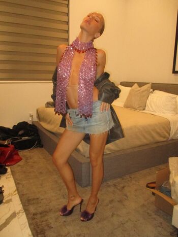 Full leaked Delilah belle hamlin page private onlyfans photo