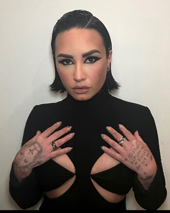 Full leaked Demi lovato private onlyfans photo