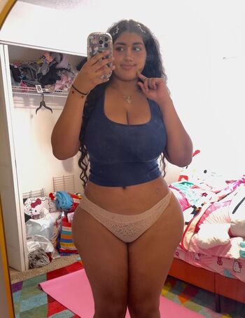 Desi Asszilla