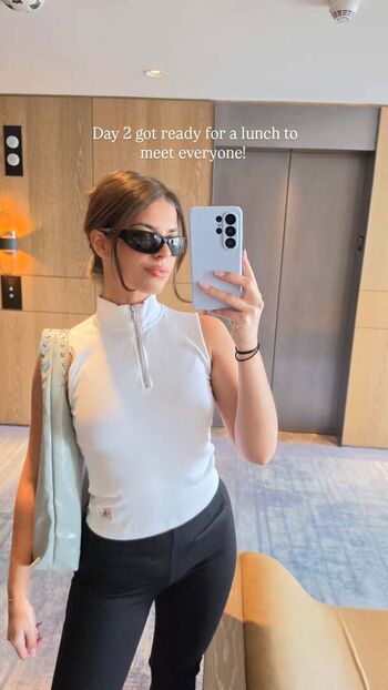 Full leaked Develique page private onlyfans photo