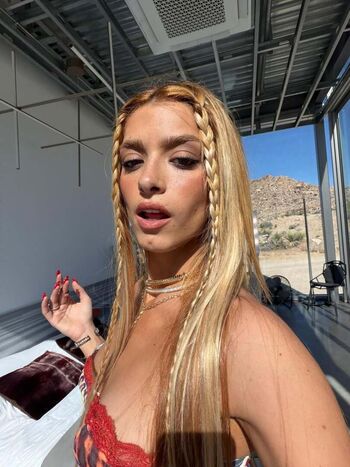 Full leaked Dixie d  amelio private onlyfans photo